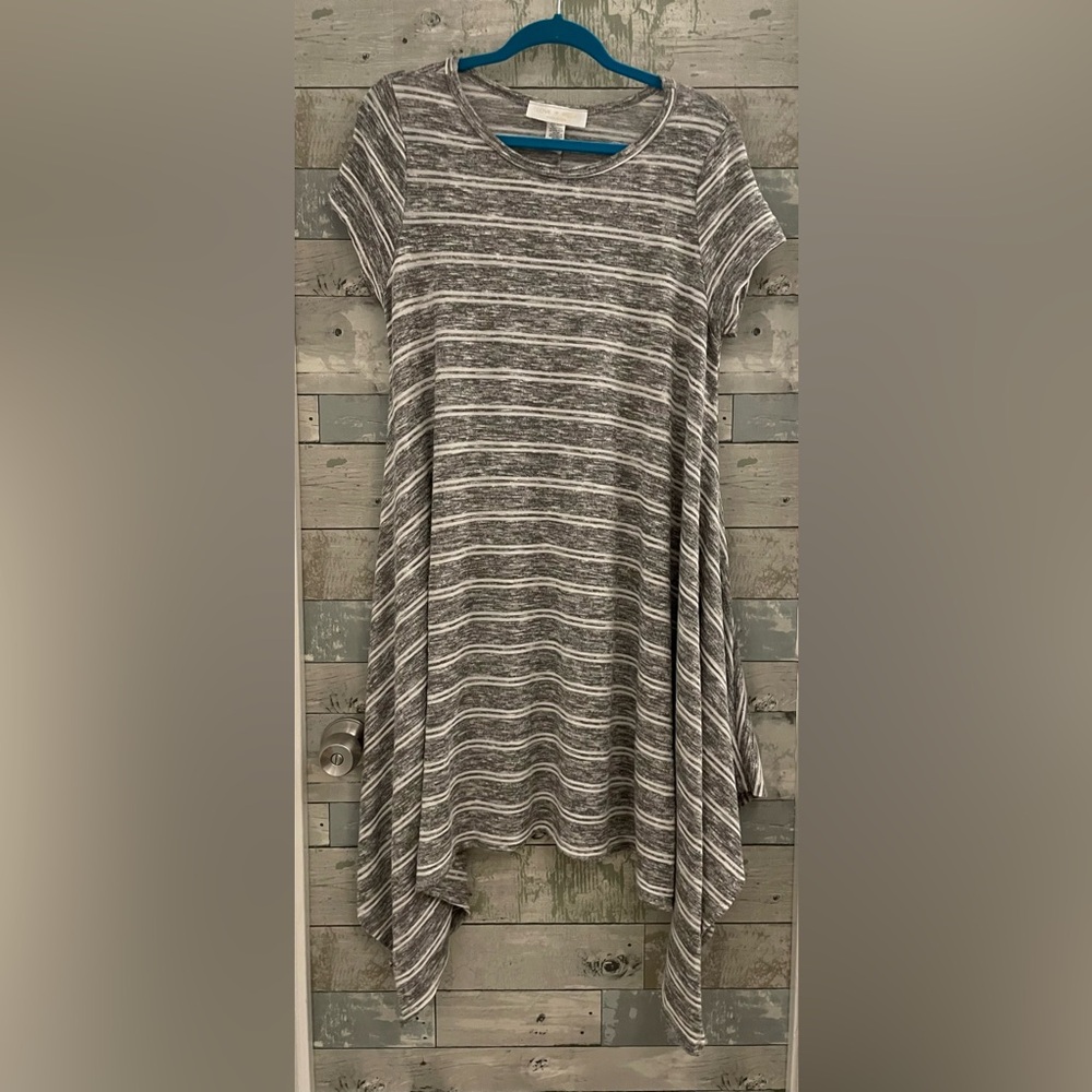 LOVE KUZA Cap Sleeve Super Soft Dress Size Large